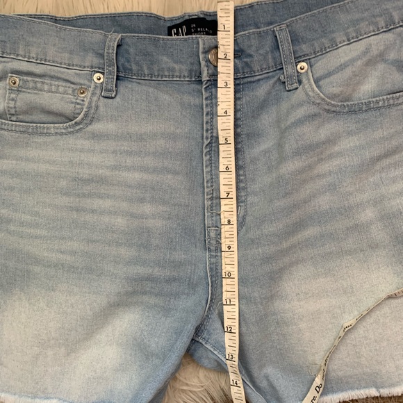 Gap Denim 5” Relaxed Shorts - Picture 3 of 9